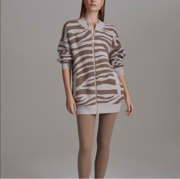 New‎ Varley Anthropologie zip up zebra striped cardigan sweater - Picture 2 of 16